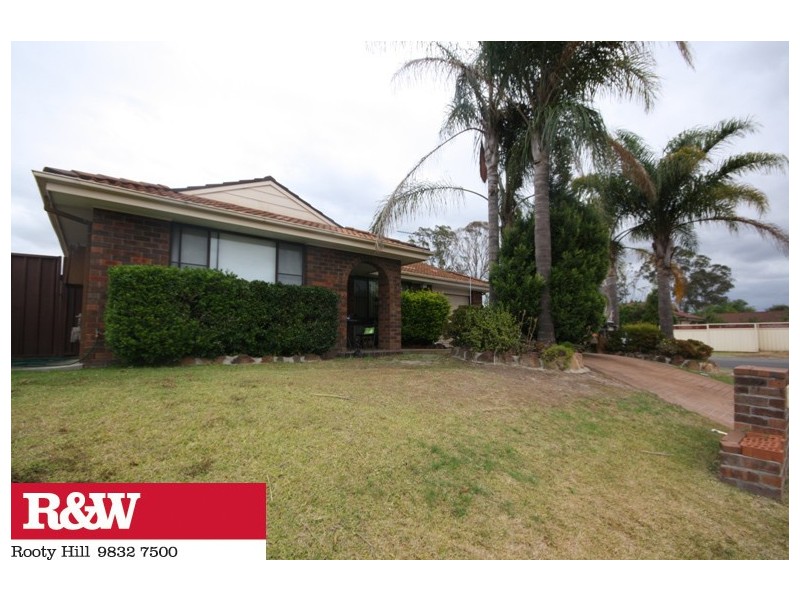 2 NATALIE PLACE, Oakhurst NSW 2761