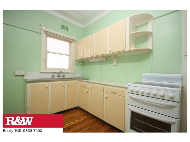 8 MINCHINBURY STREET, Eastern Creek NSW 2766