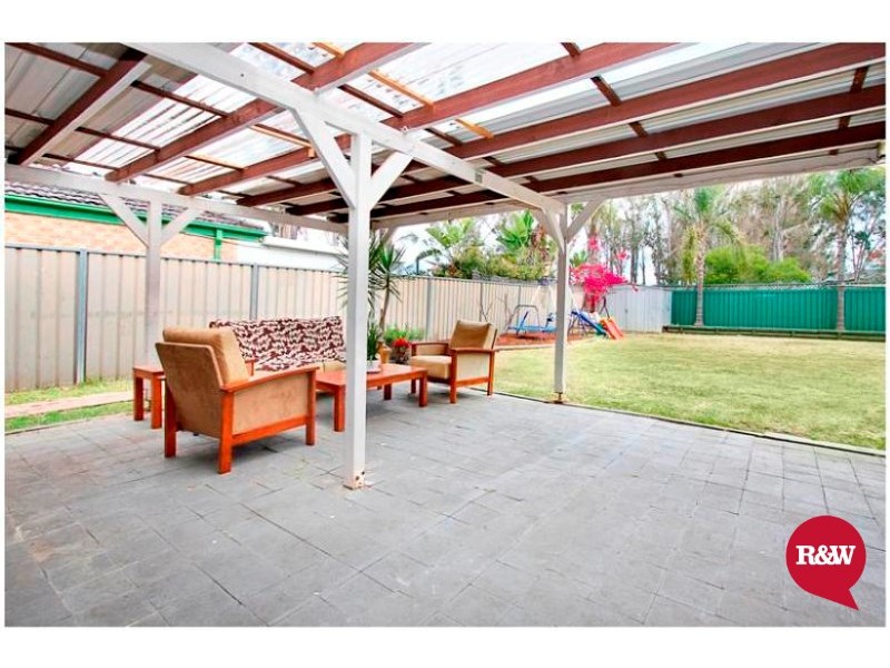 42 Mifsud Crescent, Oakhurst NSW 2761