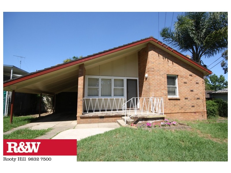 4 MAGGA DAN AVENUE, Tregear NSW 2770