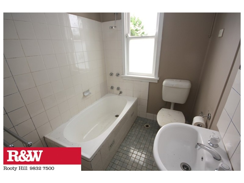 4 MAGGA DAN AVENUE, Tregear NSW 2770