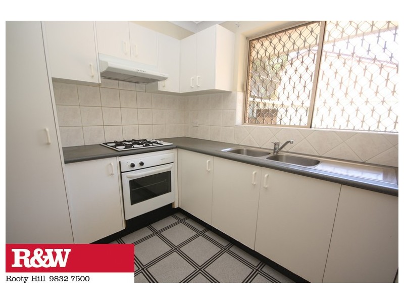 8/15 HYTHE STREET, Mount Druitt NSW 2770