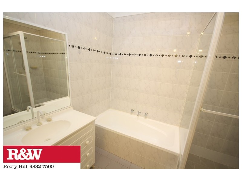 8/15 HYTHE STREET, Mount Druitt NSW 2770