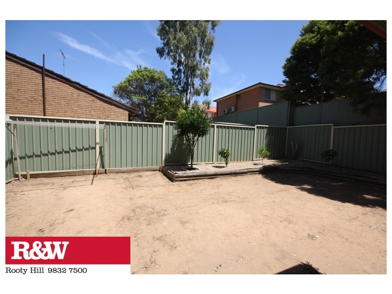 8/15 HYTHE STREET, Mount Druitt NSW 2770