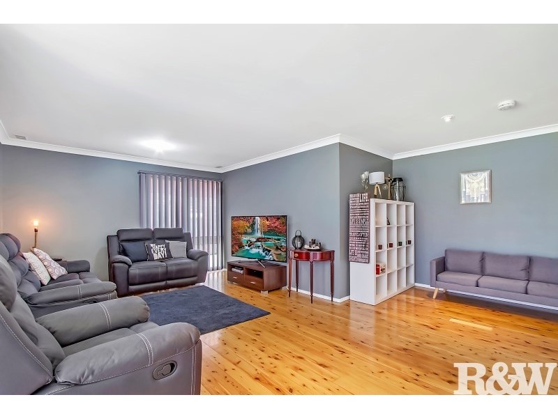 26 Mimika Avenue, Whalan NSW 2770