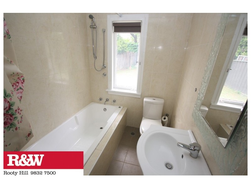 85 BULOLO DRIVE, Whalan NSW 2770