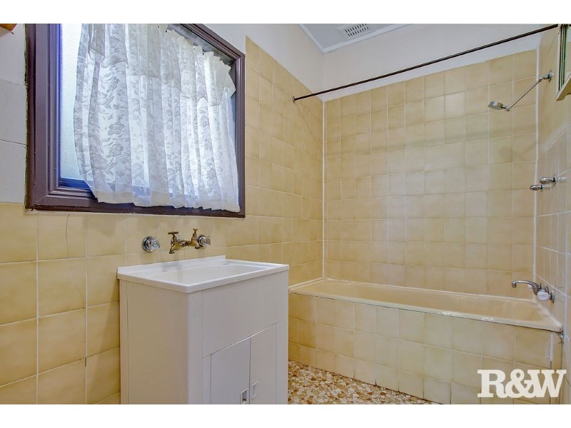 2/101 Melbourne Street, Oxley Park NSW 2760