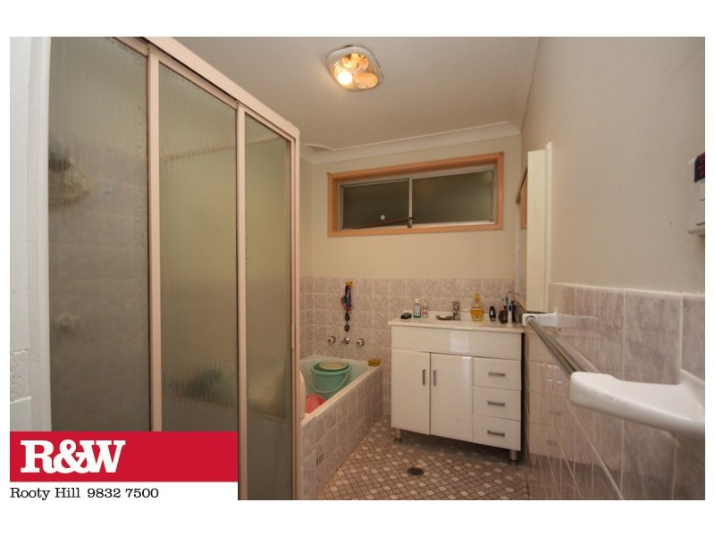 76 JINDALLA CRESCENT, Hebersham NSW 2770
