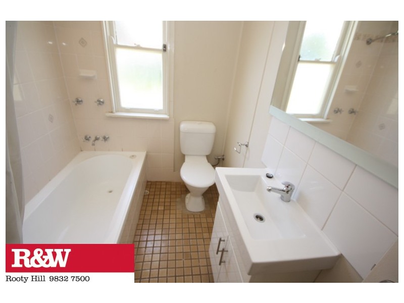 9 MALLEE STREET, North St Marys NSW 2760