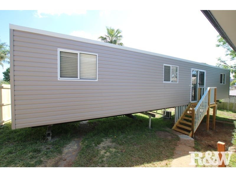 30A Luzon Avenue, Lethbridge Park NSW 2770