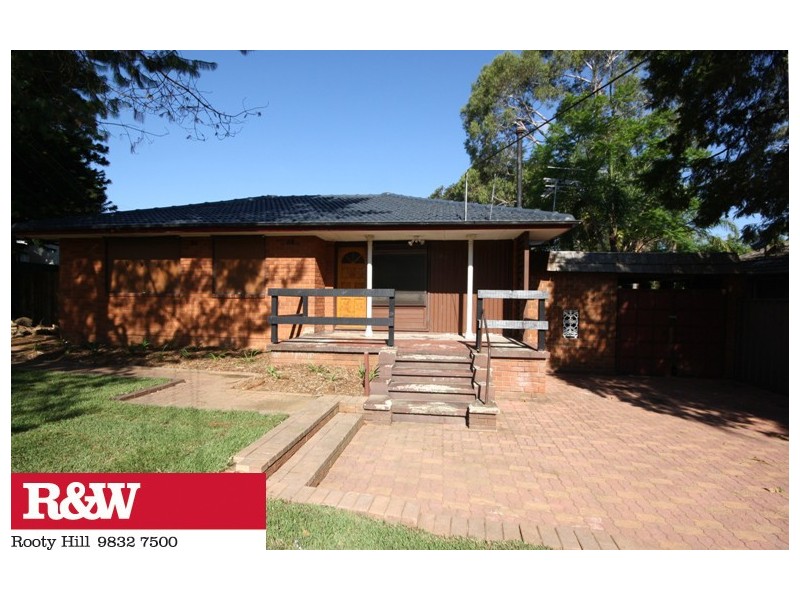 82 AURORA DRIVE, Tregear NSW 2770