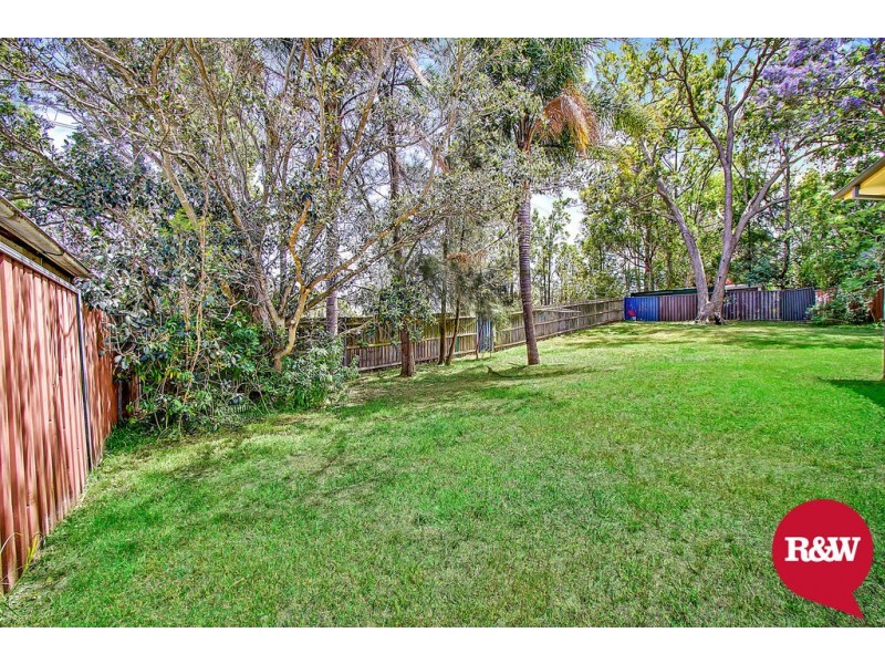 8 Petrel Place, Tregear NSW 2770