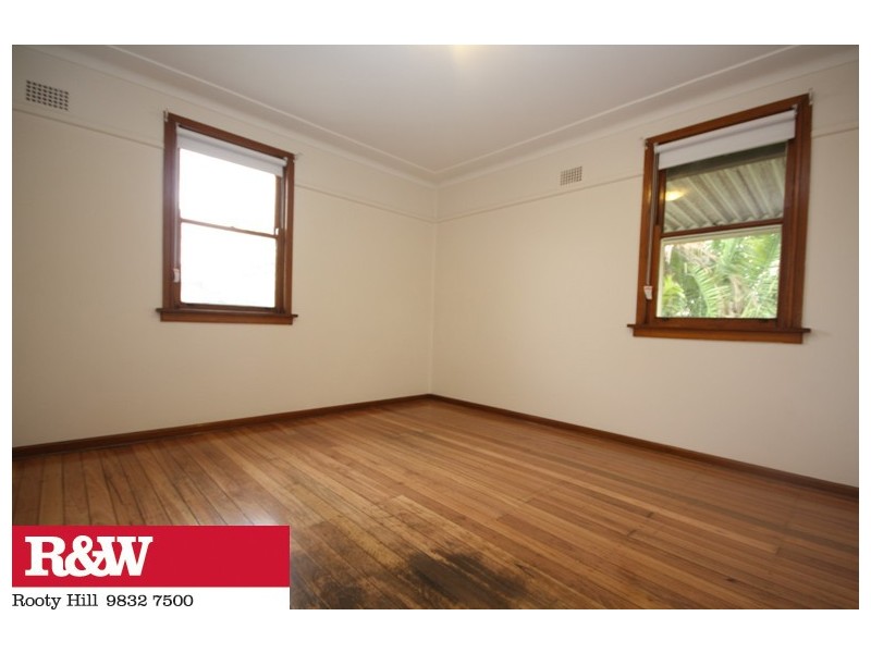 38 LEONARD STREET, Colyton NSW 2760