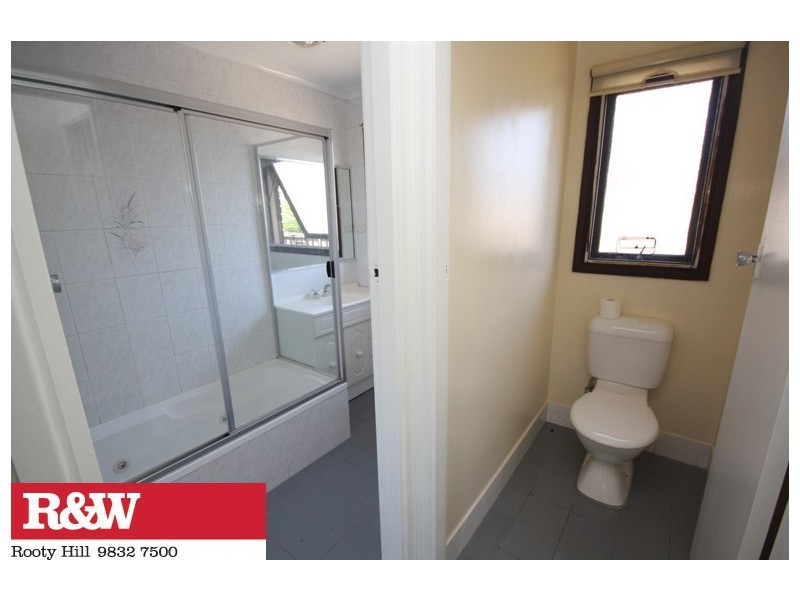 38 SALAMAUA ROAD, Whalan NSW 2770