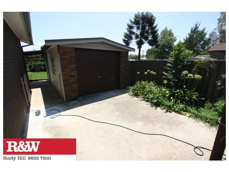 38 SALAMAUA ROAD, Whalan NSW 2770