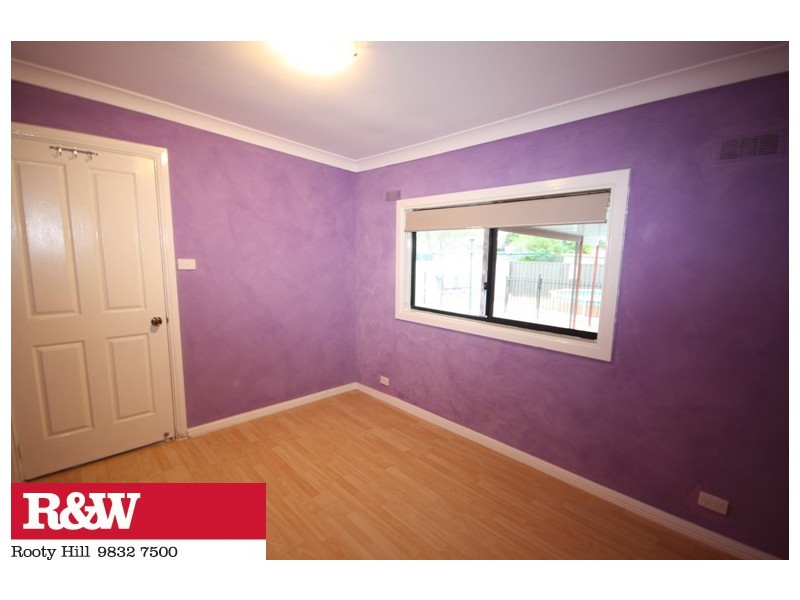 31 ATHEL STREET, North St Marys NSW 2760