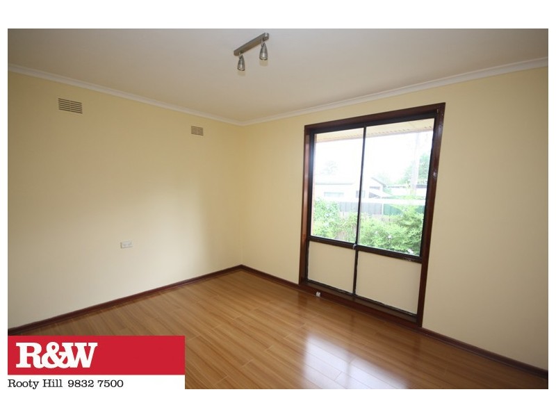 52 WILTON ROAD, Doonside NSW 2767