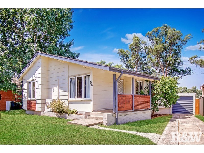 96 Captain Cook Drive, Willmot NSW 2770