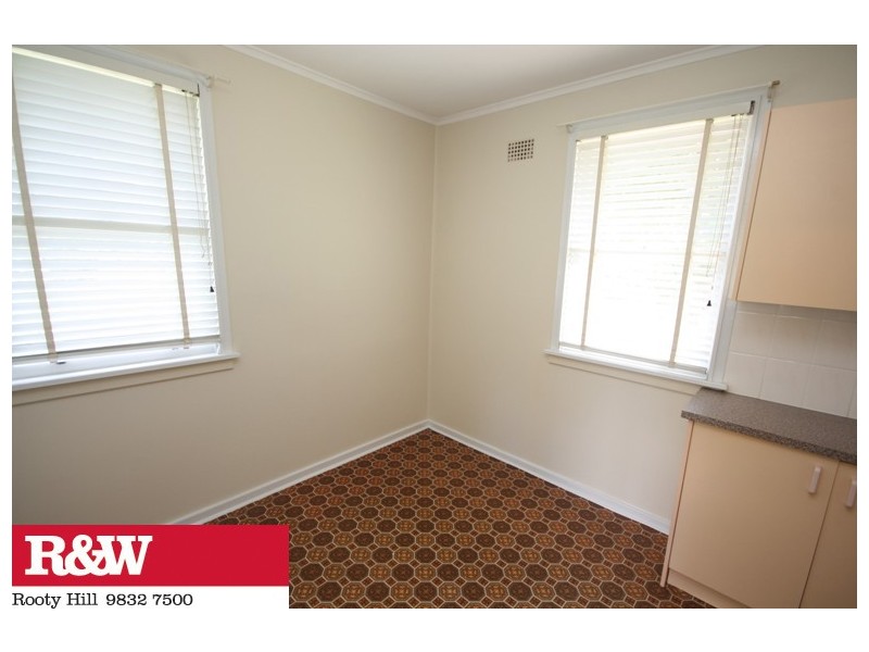 21 FISHER AVENUE, South Penrith NSW 2750