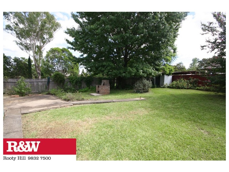 21 FISHER AVENUE, South Penrith NSW 2750