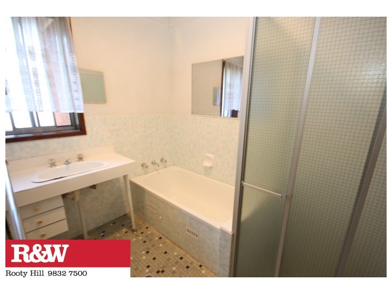 5 EASTERN ROAD, Rooty Hill NSW 2766