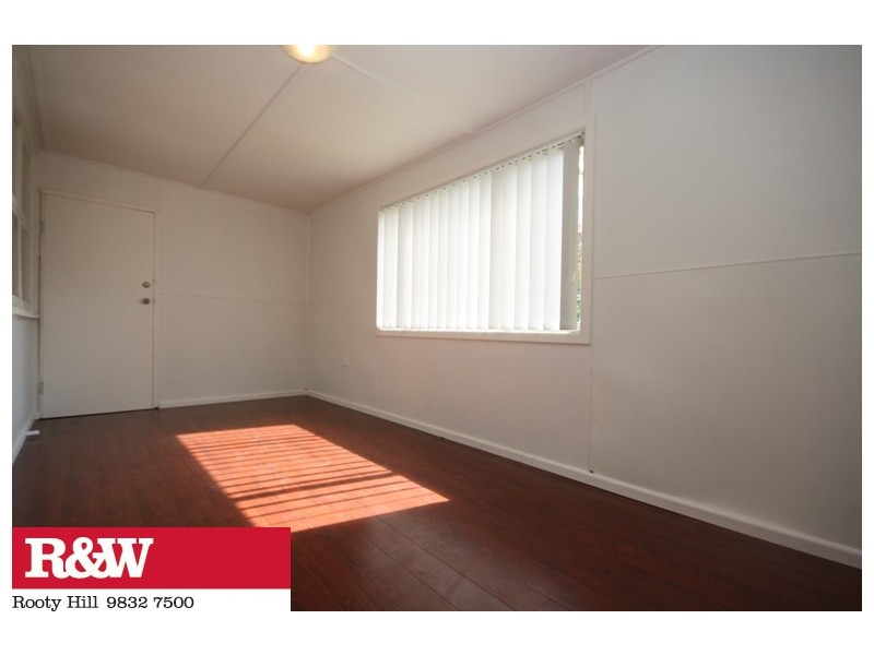 45 ELIZABETH CRESCENT, Kingswood NSW 2747