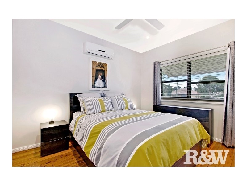 8 Dunsmore Street, Rooty Hill NSW 2766