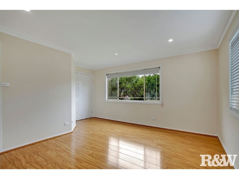 11 Wattle Avenue, North St Marys NSW 2760