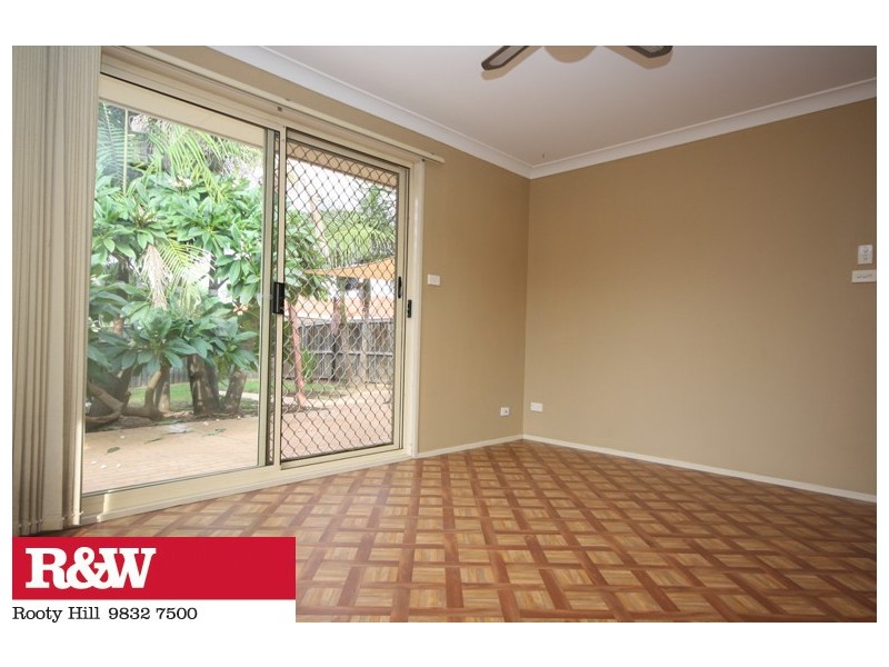 12A DRYDEN AVENUE, Oakhurst NSW 2761