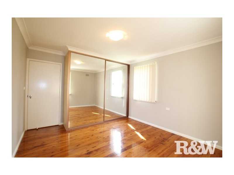 20 Melanesia Avenue, Lethbridge Park NSW 2770