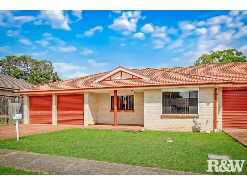 5 Bond Place, Oxley Park NSW 2760