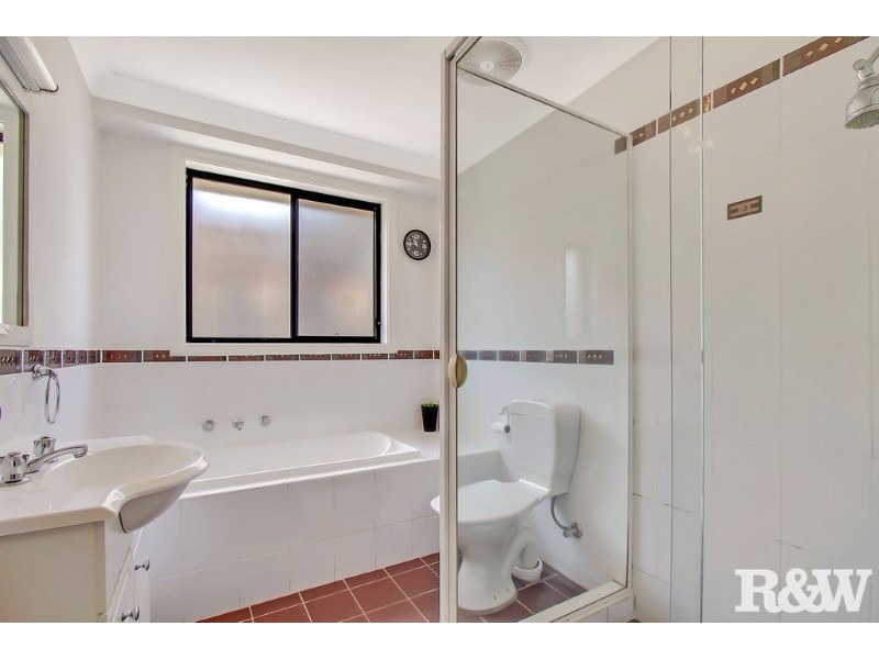 5 Bond Place, Oxley Park NSW 2760