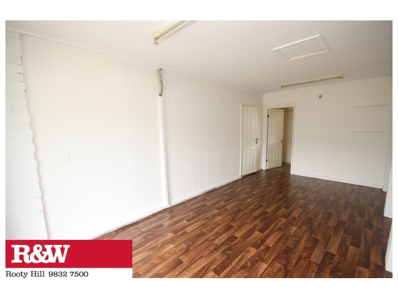 7 CHARLES STURT DRIVE, Werrington County NSW 2747