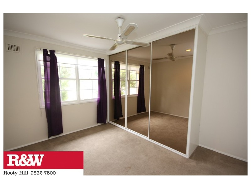 7 CHARLES STURT DRIVE, Werrington County NSW 2747