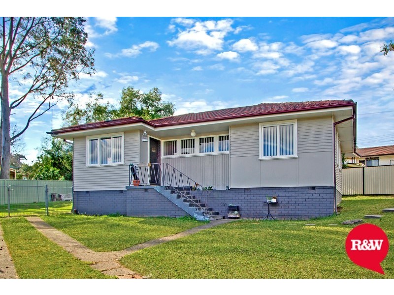 10 Mikkelsen Avenue, Tregear NSW 2770