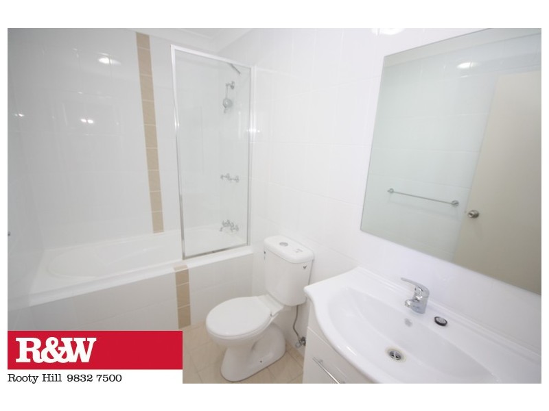 15/26-32 PRINCESS MARY STREET, St Marys NSW 2760