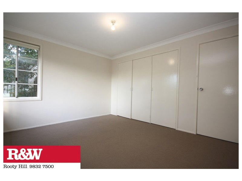 33 LIDDLE STREET, St Marys NSW 2760