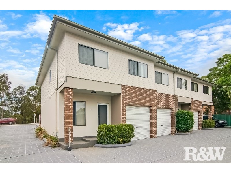 3/300 Seven Hills Road, Kings Langley NSW 2147