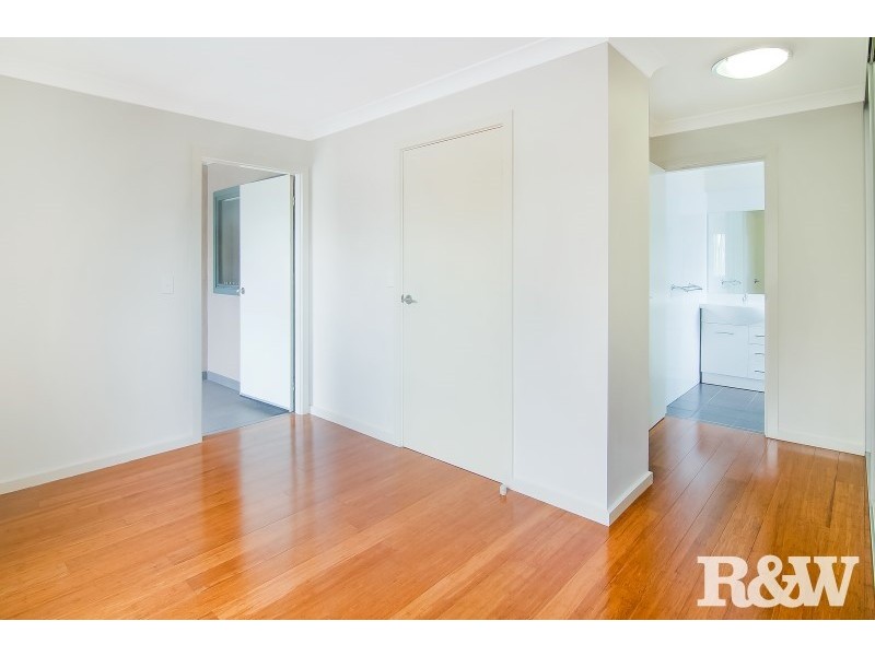 3/300 Seven Hills Road, Kings Langley NSW 2147