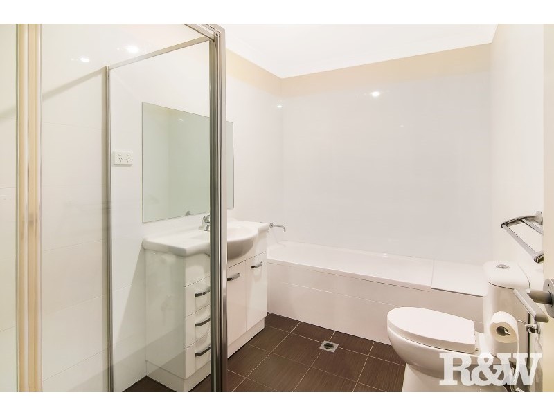 3/300 Seven Hills Road, Kings Langley NSW 2147
