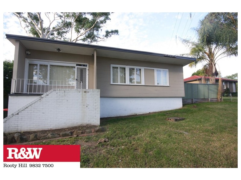 9 KISTA DAN AVENUE, Tregear NSW 2770