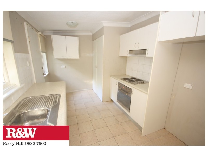 9 KISTA DAN AVENUE, Tregear NSW 2770