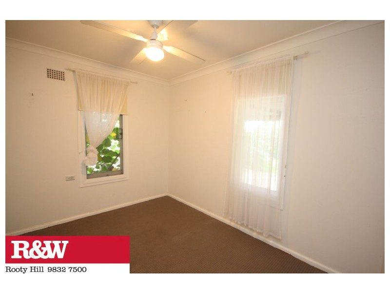 2 CAPTAIN COOK DRIVE, Willmot NSW 2770
