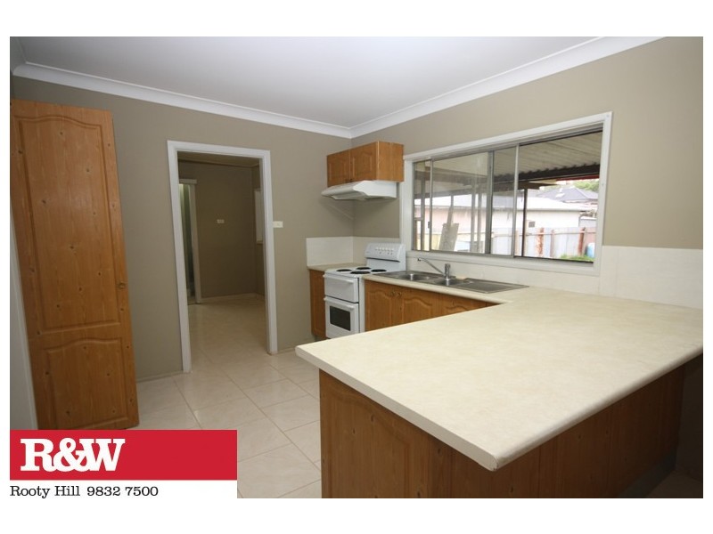 37 PENFOLD STREET, Eastern Creek NSW 2766