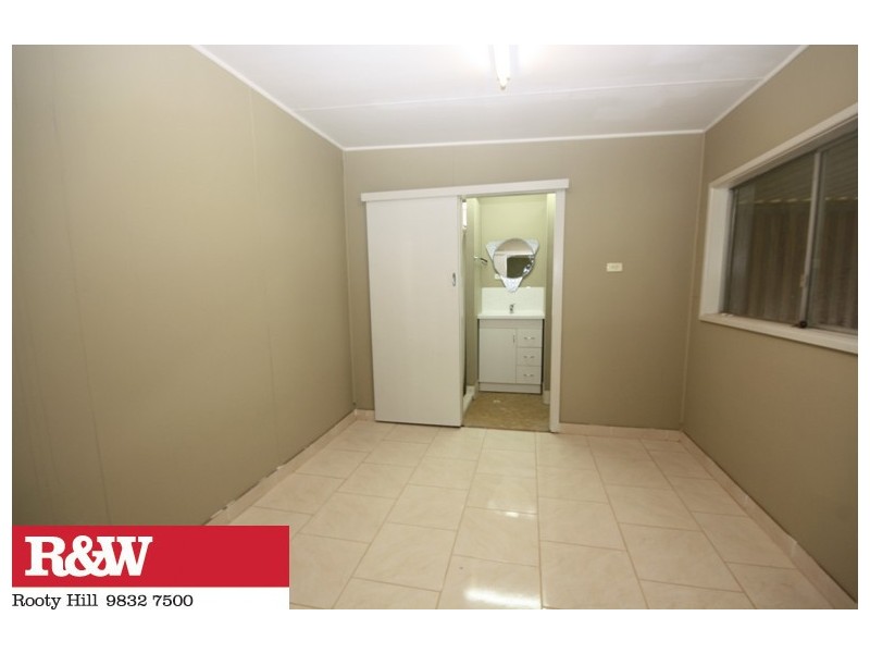 37 PENFOLD STREET, Eastern Creek NSW 2766