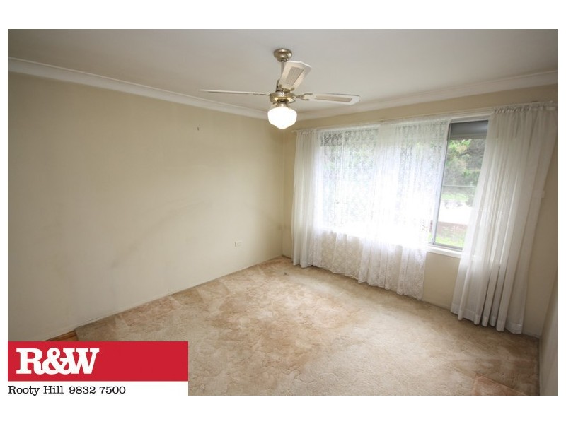 67 HOBART STREET, St Marys NSW 2760