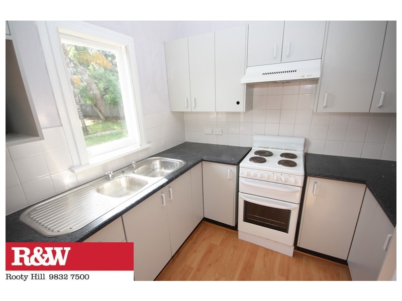 1 WOOTTEN STREET, Colyton NSW 2760