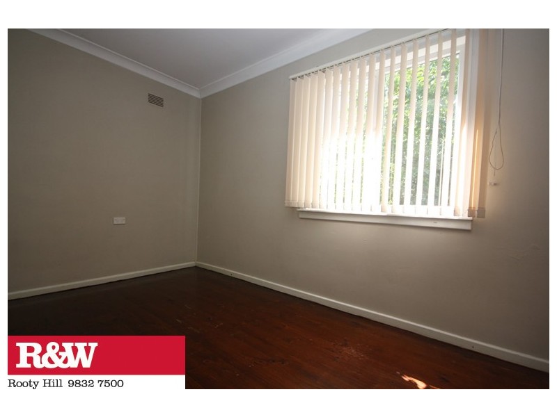 5 KISTA DAN AVENUE, Tregear NSW 2770