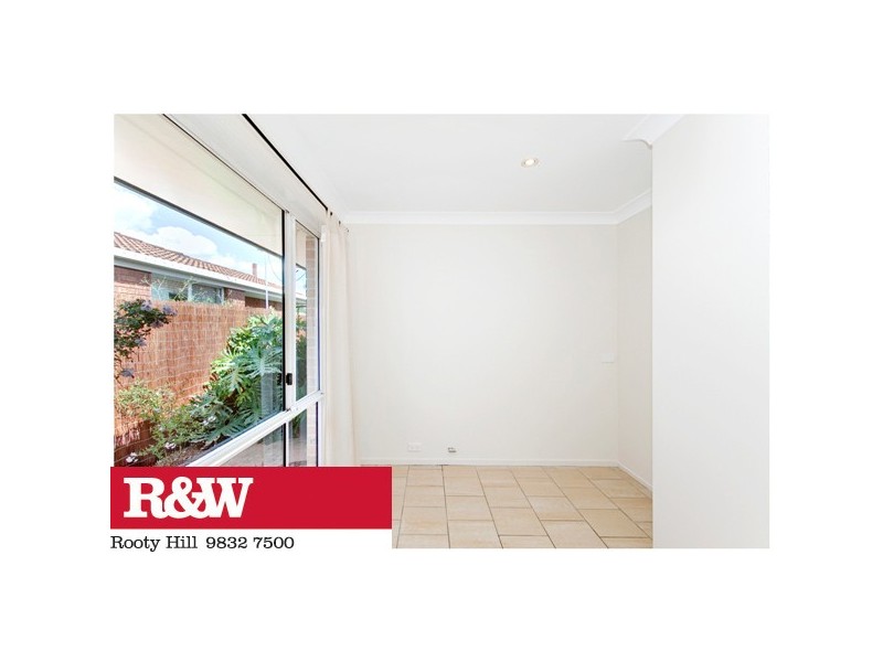 32 HESELTINE PLACE, Rooty Hill NSW 2766