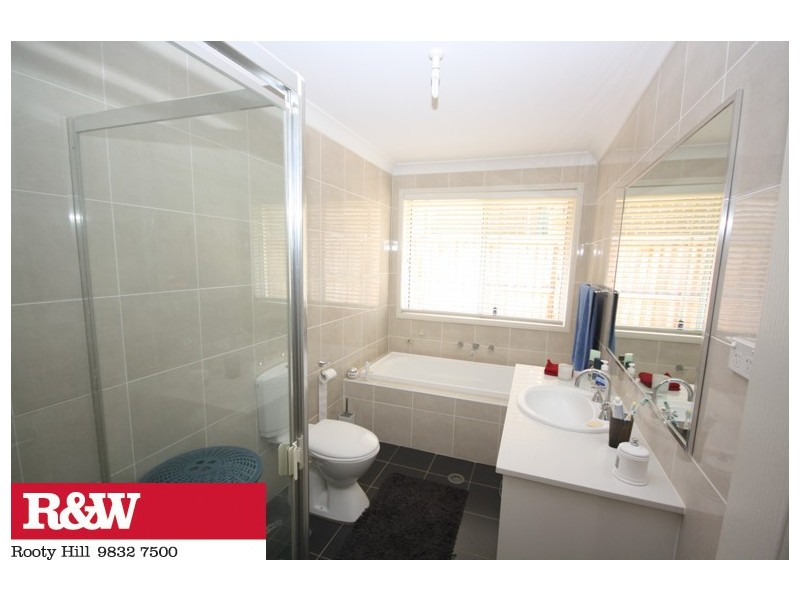 31 GUILLEMOT CRESCENT, Cranebrook NSW 2749